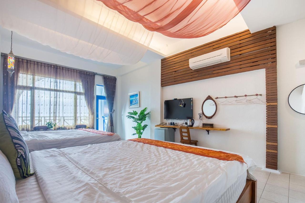 Xiao Liuqiu Mediterranean B&B ภายนอก รูปภาพ
