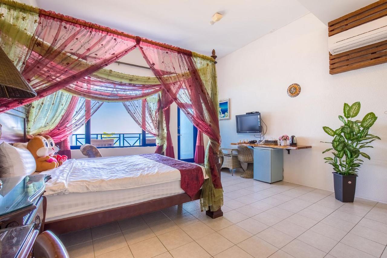 Xiao Liuqiu Mediterranean B&B ภายนอก รูปภาพ